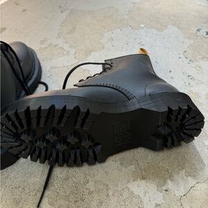 Dr martens black combat boots